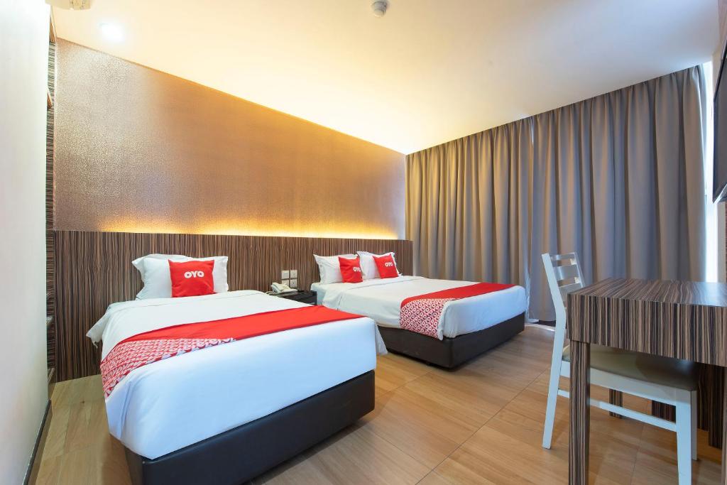 Capital O 90447 Hotel Ezzyhome Kebun Teh